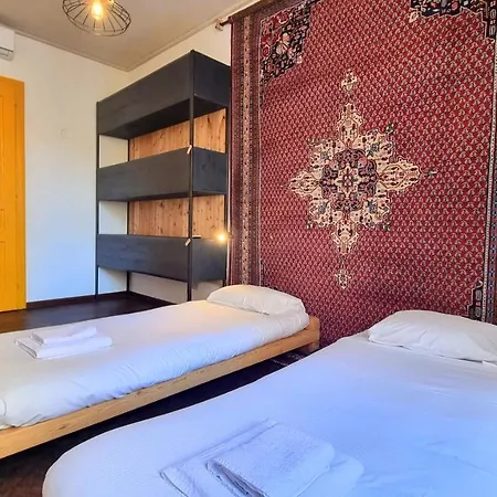 Handcrafted Design アパート トリエステ