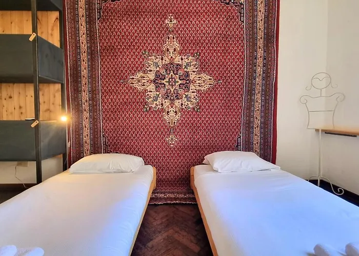 Handcrafted Design Apartament